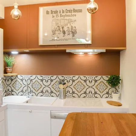 Le Petit Canut - Centre Avec Terrasse - Majord'home ليون